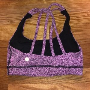 Lululemon sports bra